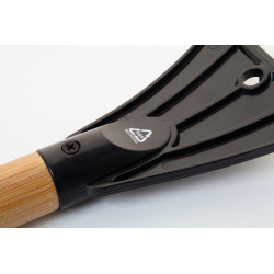 Újrahasznosított ABS műanyag jégkaparó kefével , natúr