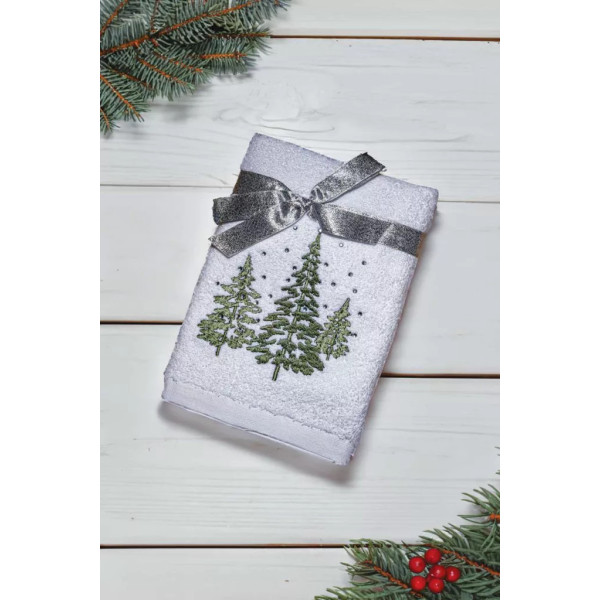 Karácsonyi mintás törölköző 45x70cm, Fenyőfa