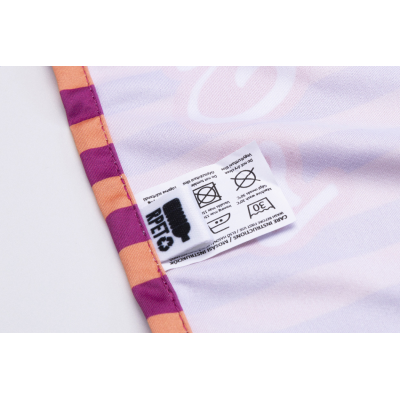 asztali futó egyedi grafikával S