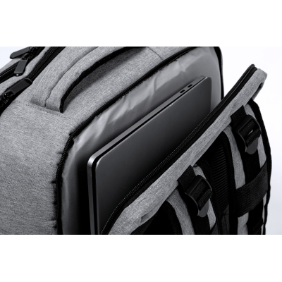 Doheny  vízálló hátizsák lopásgátló zsebbel ,laptop tartó résszel, USB csatlakozóval