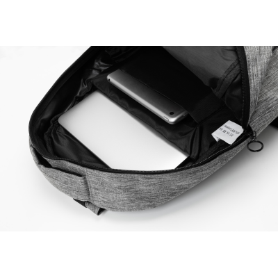 Hershey  RPET hátizsák laptop 15", tablettartó 10" rekesszel, USB csatlakozóval