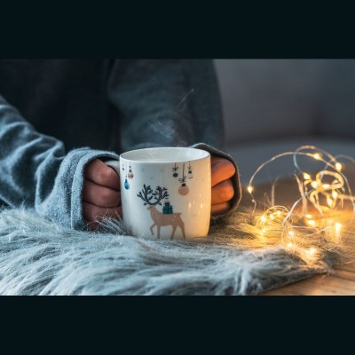 Karácsonyi bögre rénszarvas motívummal, 300 ml