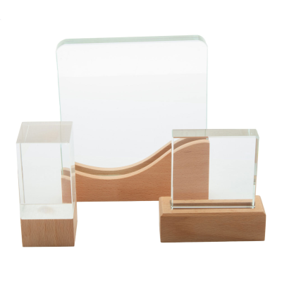 Rectofi  üveg-bükkfa trófea