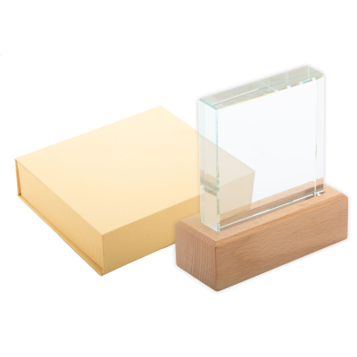 Rectofi  üveg-bükkfa trófea