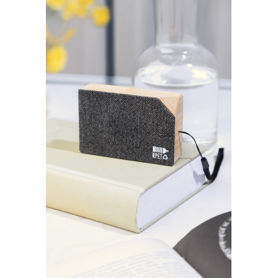 SolBeat napelemes vezeték nélküli hangszóró