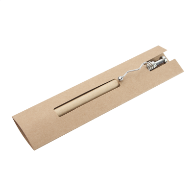 Kagura újrahasznosított toll